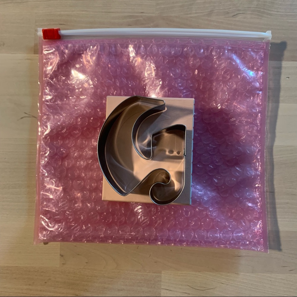 Glossier Cookie Cutter and Bubble Pouch
